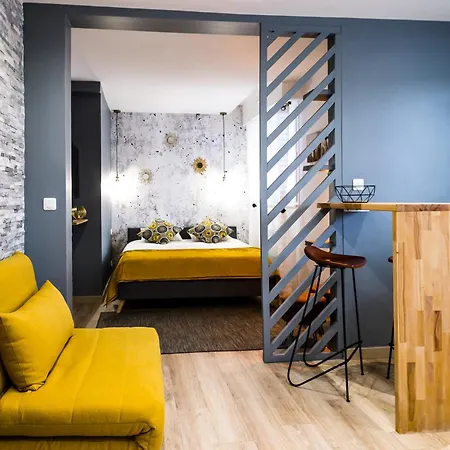 Apartamento Homey Cute - Parking Inclus - Proche Geneve