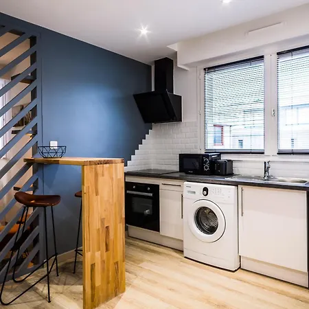 Homey Cute - Parking Inclus - Proche Geneve Apartamento